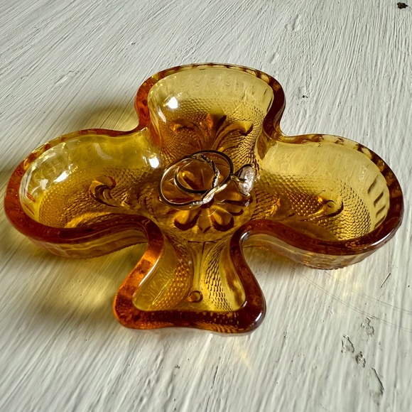 Tiara Sandwich Amber Glass Club Ashtray/Trinket Dish – Set of 4 - Picture 5 of 16